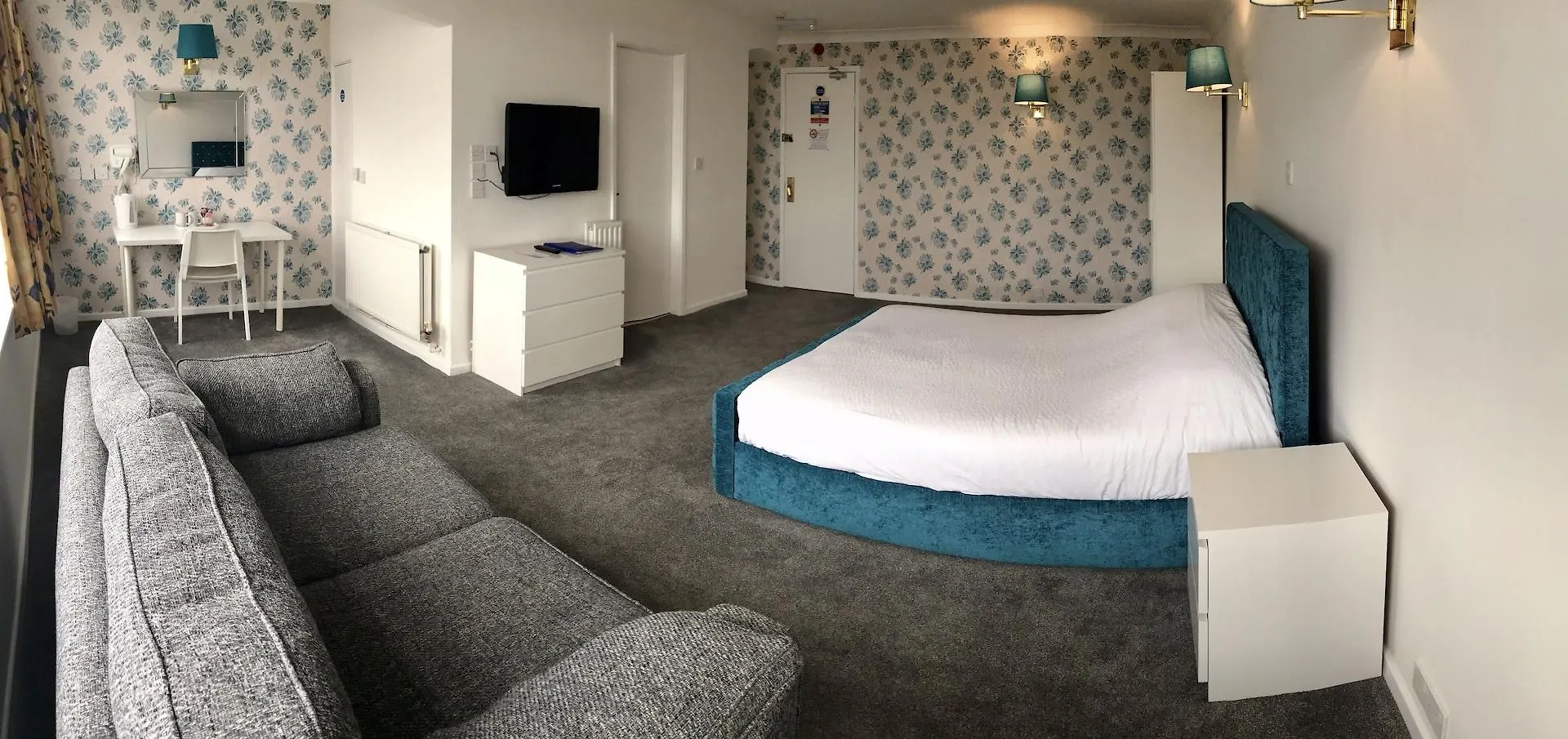 The Highfield Hotel Брадфорд