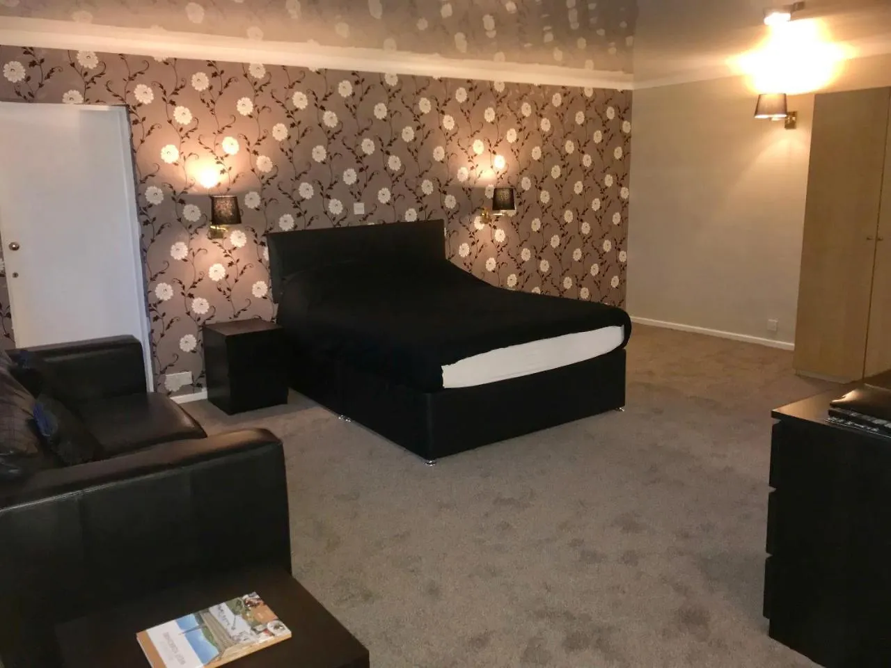 The Highfield Hotel Брадфорд Великобритания