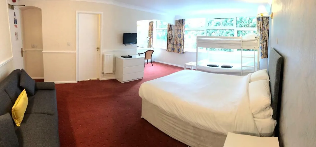 The Highfield Hotel Брадфорд